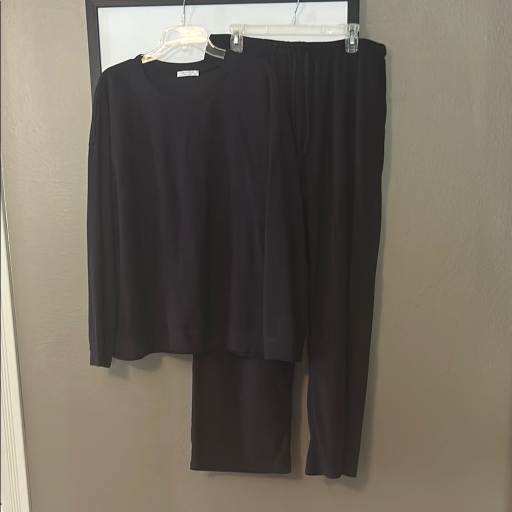 Black Lounge Set